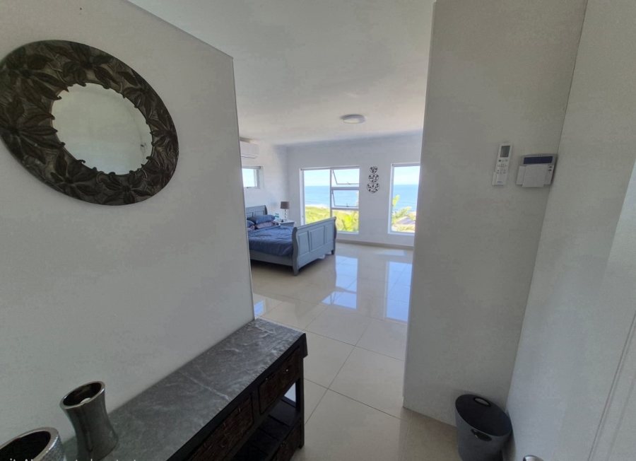 5 Bedroom Property for Sale in Dana Bay Western Cape
